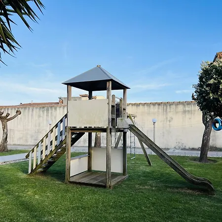 度假居 Ninho Do Carrico - A 200m - Patio & Kidszone